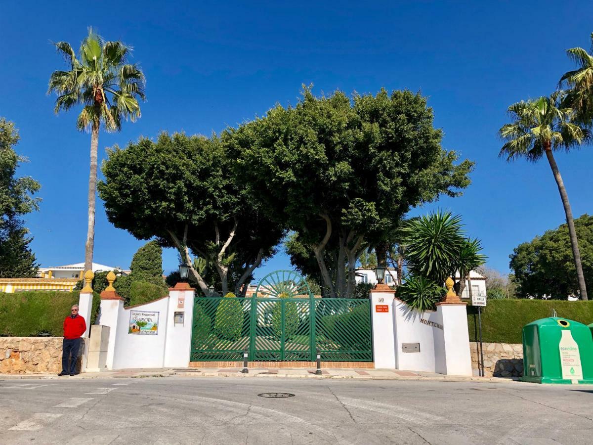 Luxury Dona Carlota Apartment Torremolinos Exterior foto